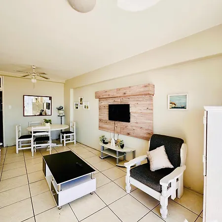 Nomacurvy Beach Front Accommodation Durban Exterior photo